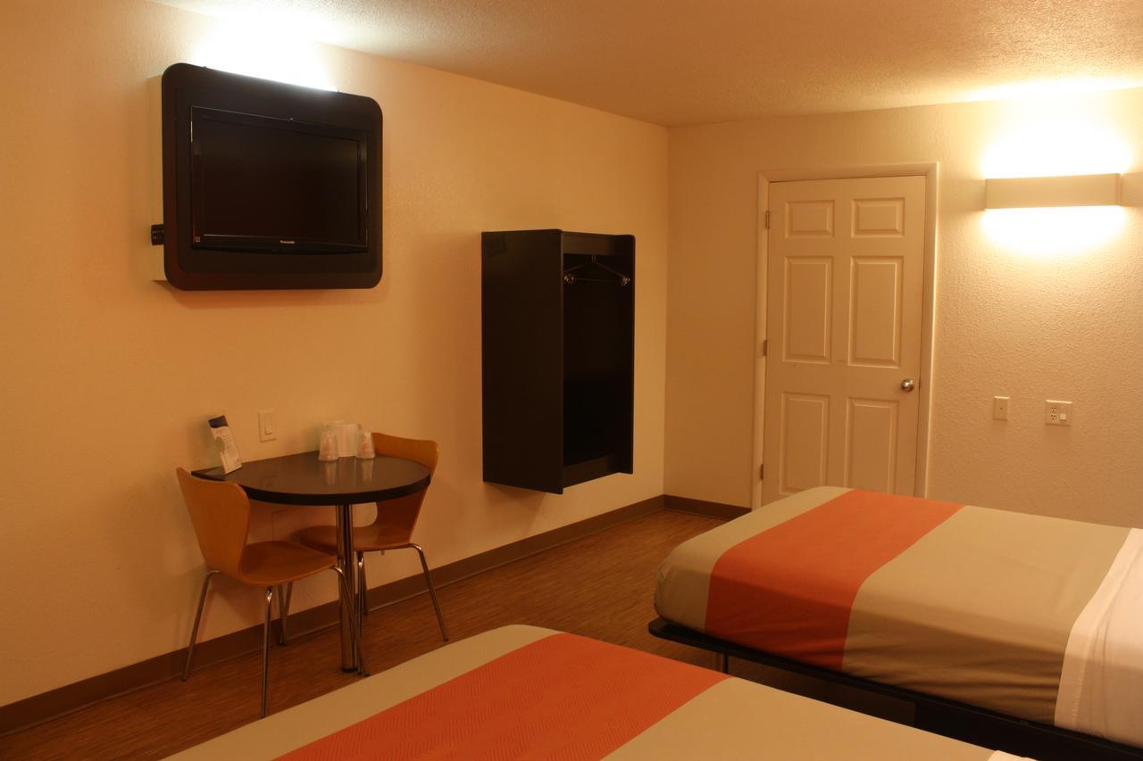 Motel 6-Youngstown, OH Exterior foto